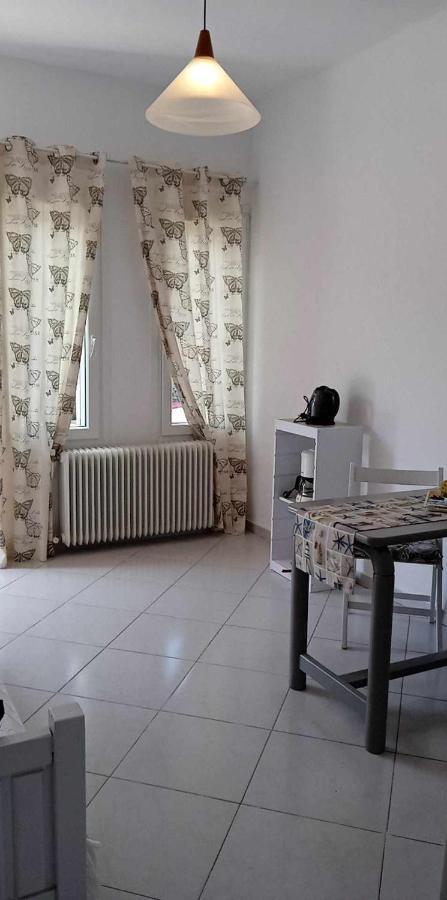 Andros Lighthouse Apartments Mesaria  エクステリア 写真